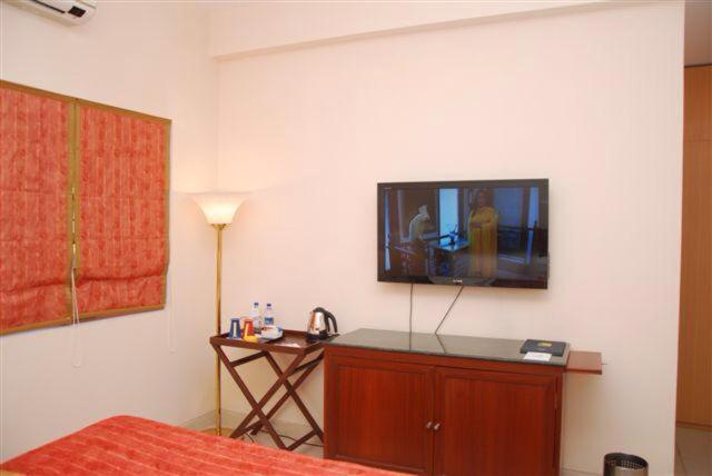 The Lalit Traveller Khajuraho Hotel Екстериор снимка